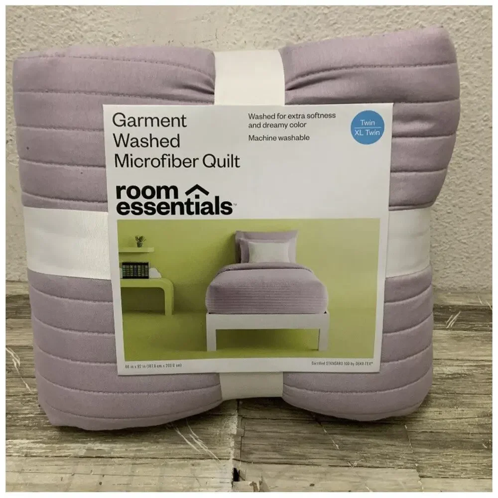 Room Essentials Faux Shearling Reversible Comforter Sherpa